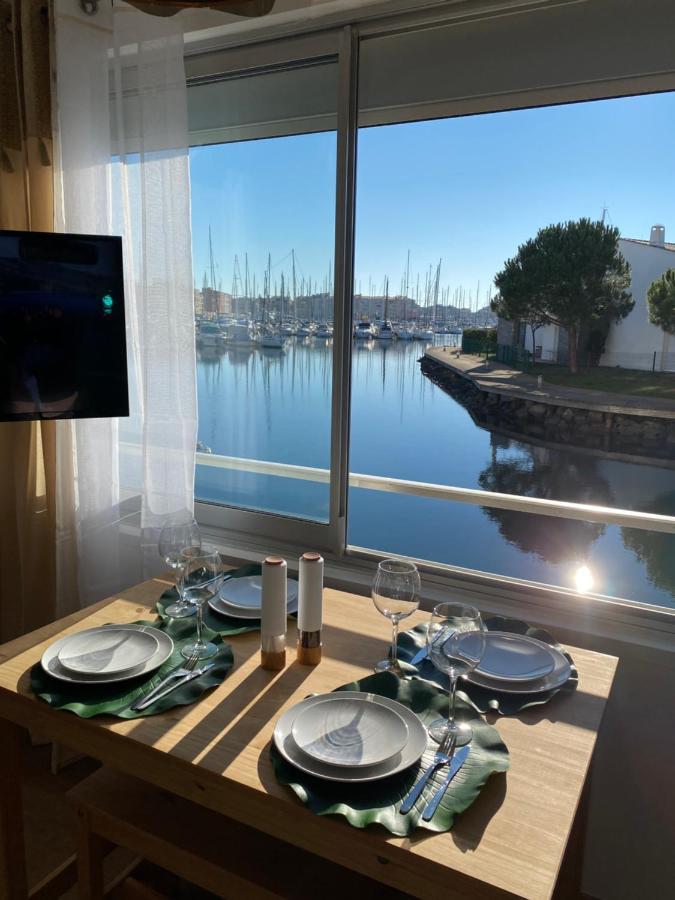 Vue Sur L'eau Apartment *
